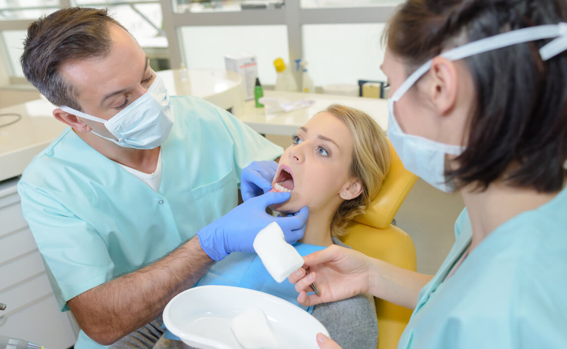 4 Ways to Avoid a Dreaded Root Canal Treatment