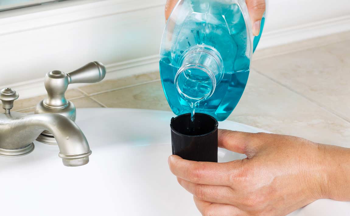 The 4 Biggest Benefits of Using Mouthwash